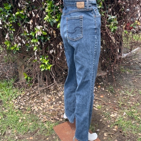 Levi’s Signature High Rise At Waist Bootcut Jeans - Picture 4 of 9